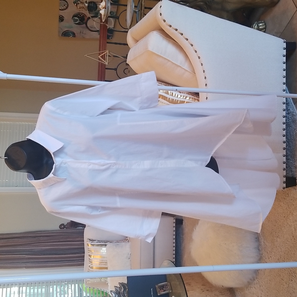 White Button Down High Low 3/4 sleeve flowy shirt